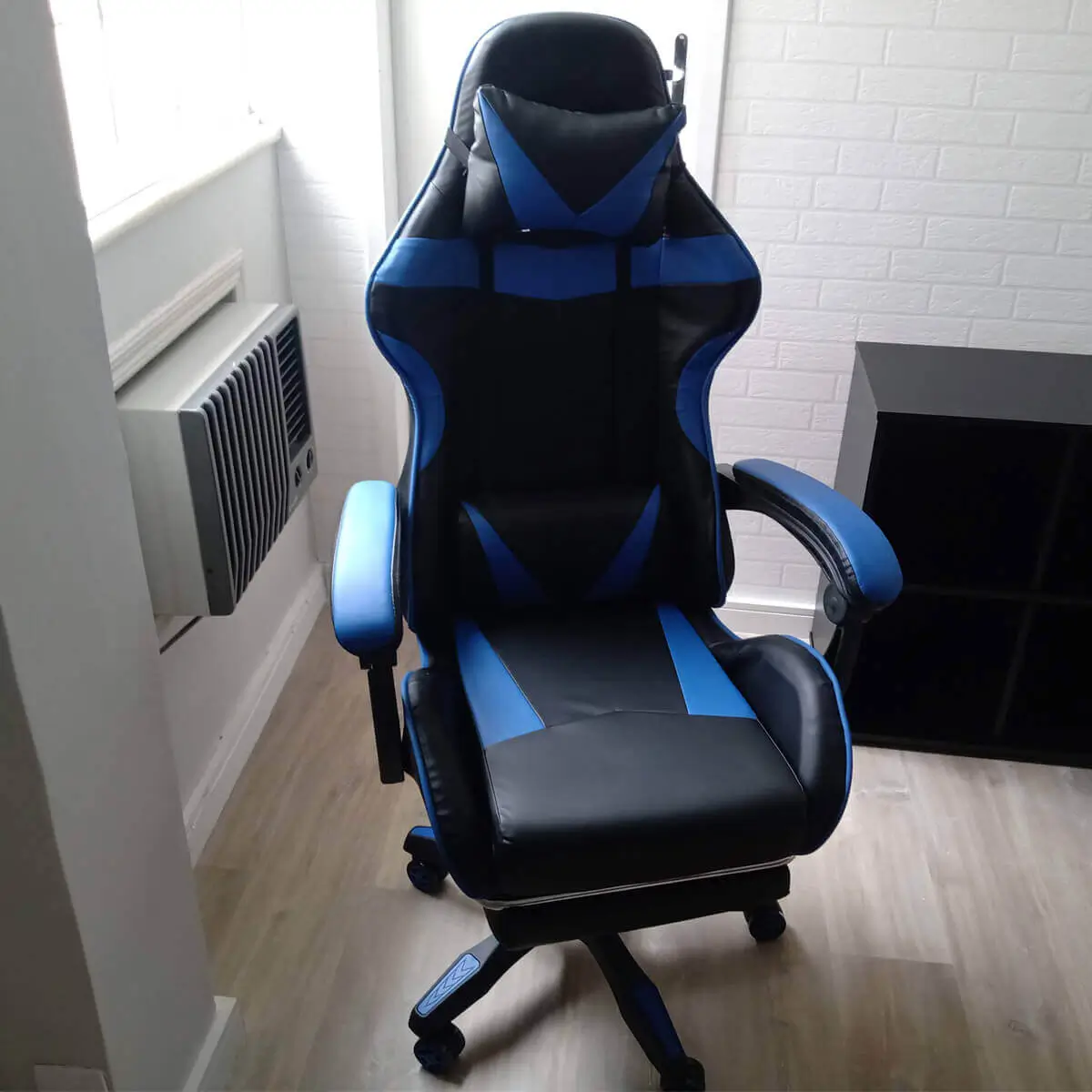 Montagem de cadeira giratória com ajustes no Jardim Oceânico com agilidade