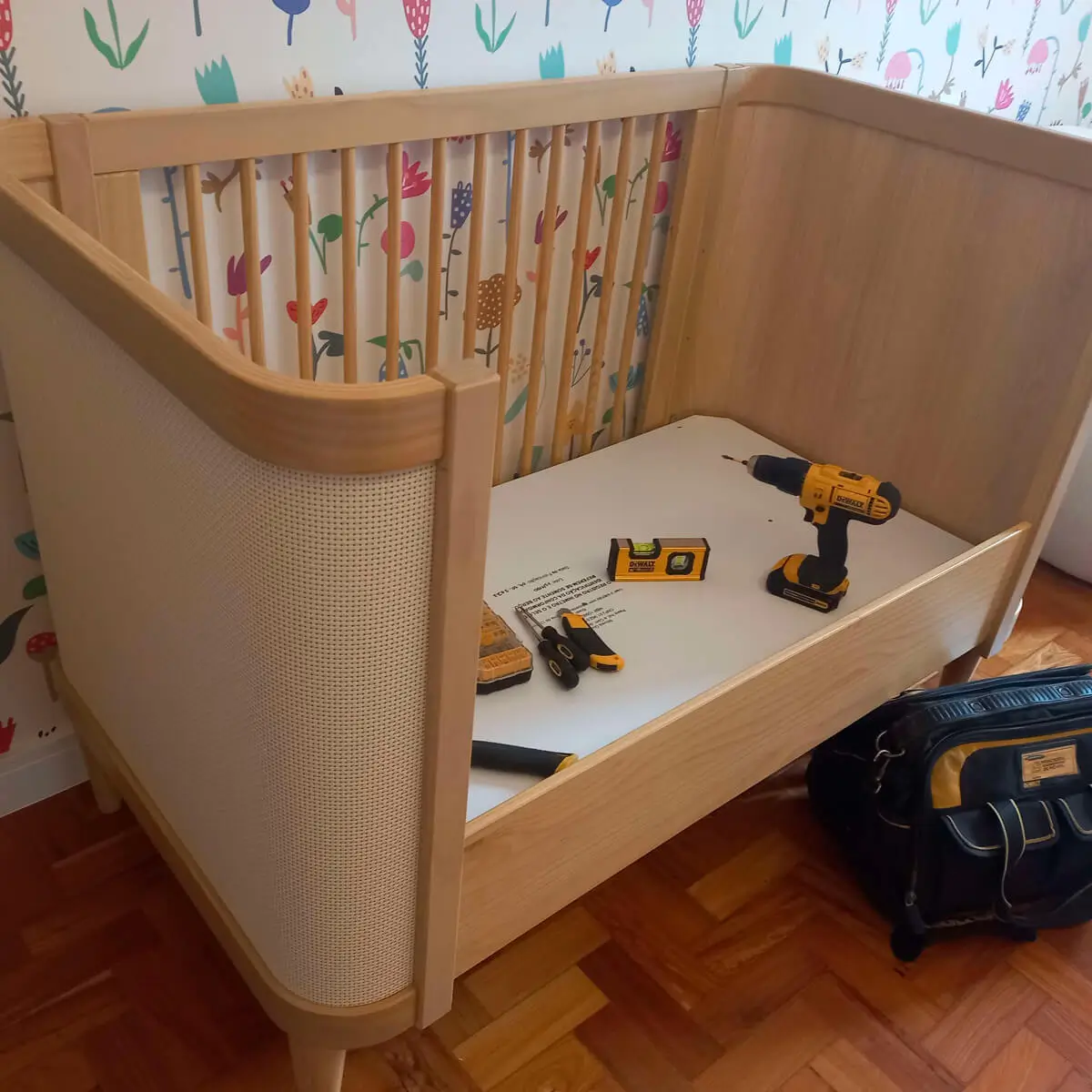 Montagem de berço infantil no Humaitá RJ