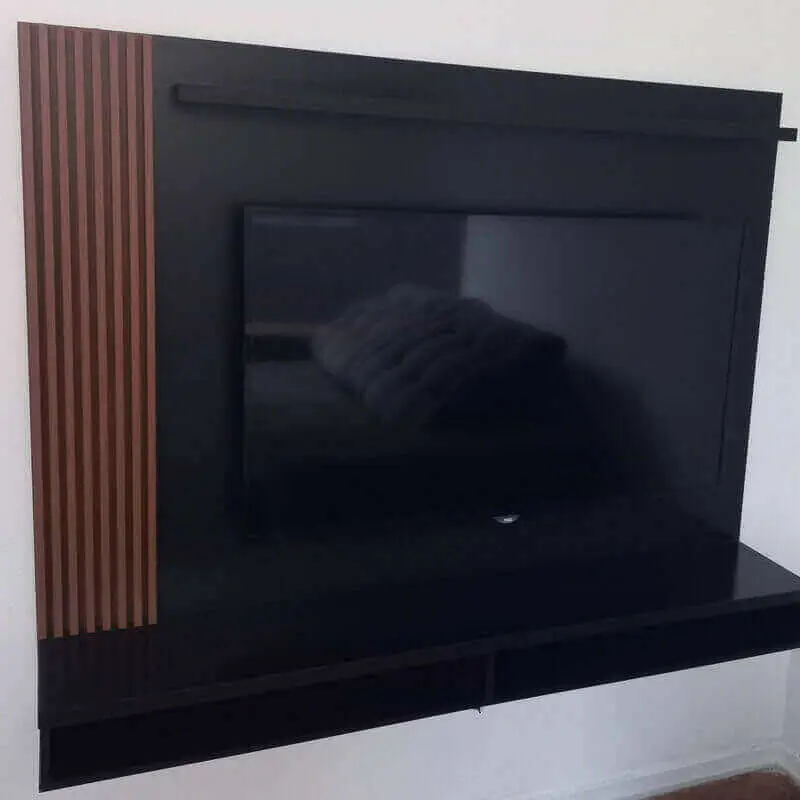 Montagem de painel de TV no Flamengo RJ realizada por montador de móveis.